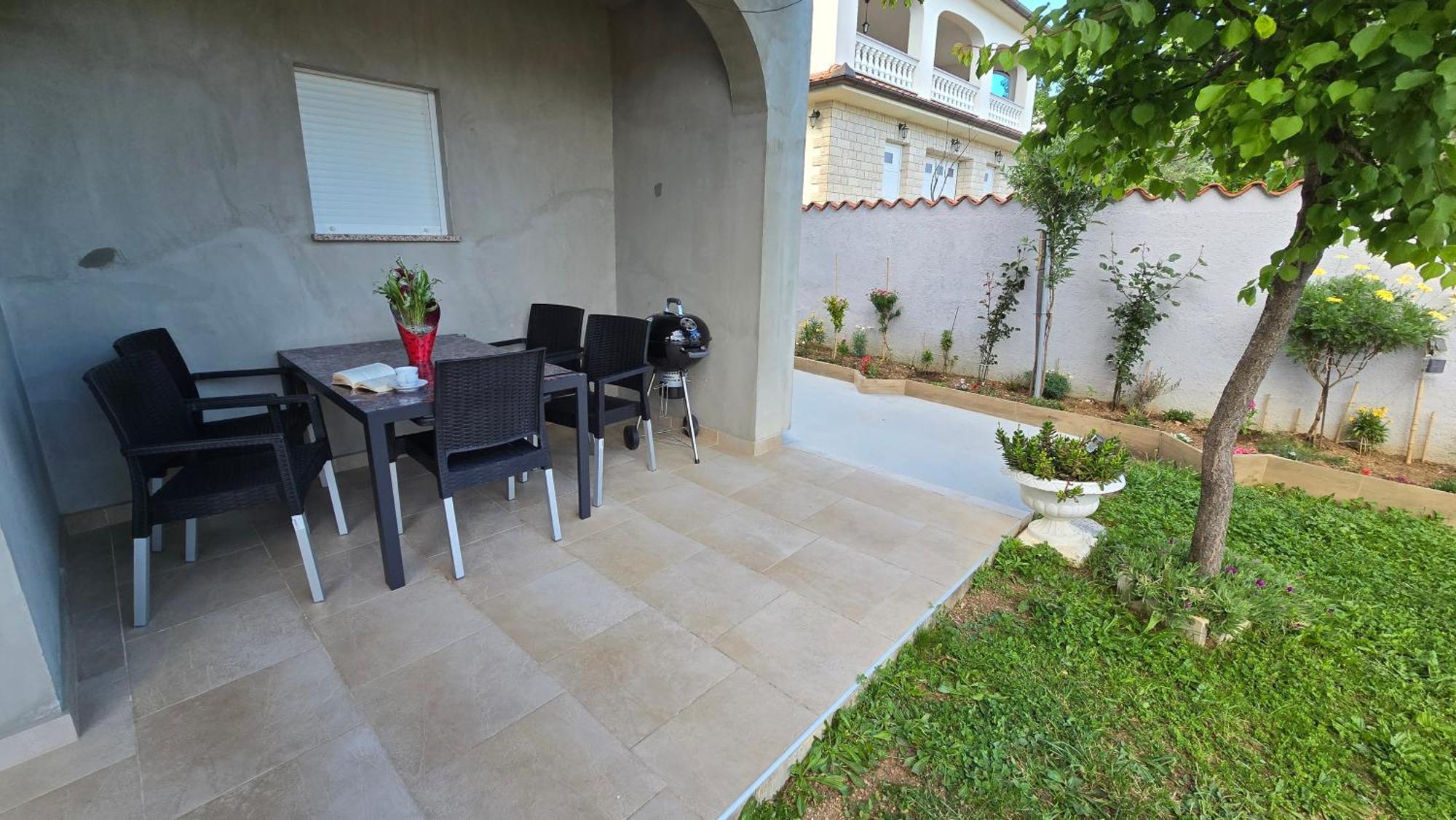 Apartmani Plavsic Нови-Винодолски Экстерьер фото